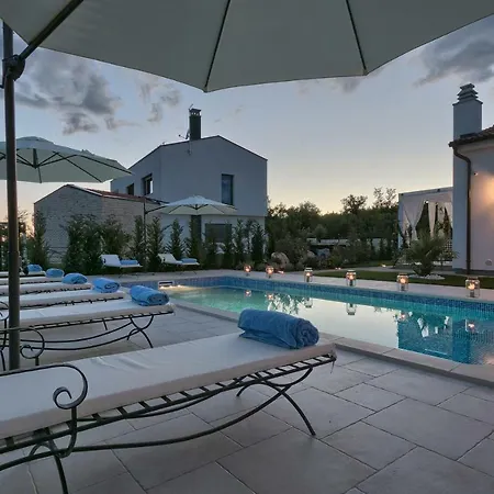 Lara Villa Tar-Vabriga